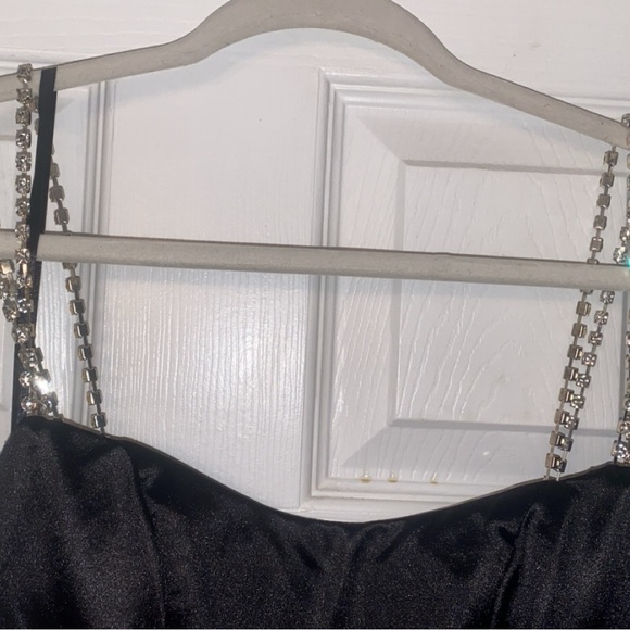 Mac Duggal Black Crystal Strap Gown - Picture 7 of 8